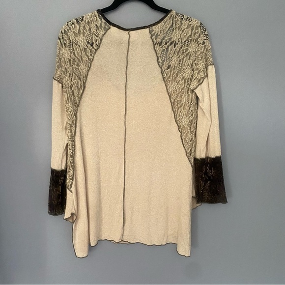 Anthropologie Magnolia LA Cream Blouse with Brown Lace & Velvet Accents Size M - Picture 10 of 14